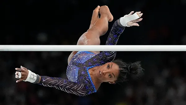 Campeona de gimnasia Biles
